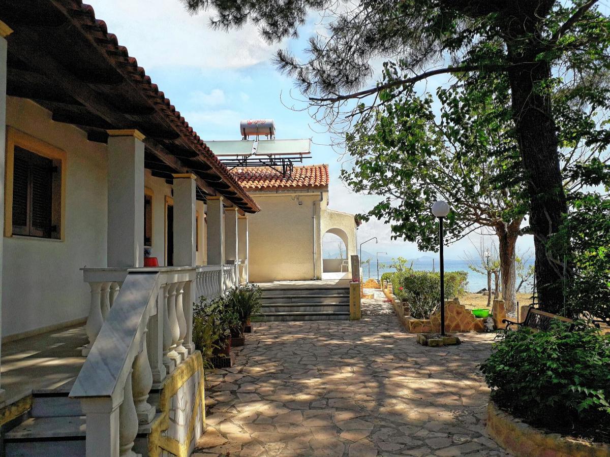 Ionio Apartments Lefkímmi Exterior foto